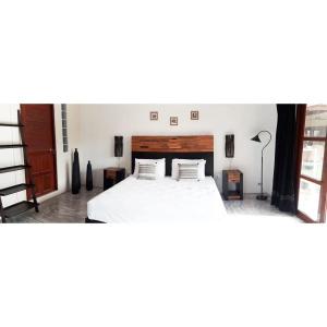 Laura Guest House Samui - 35