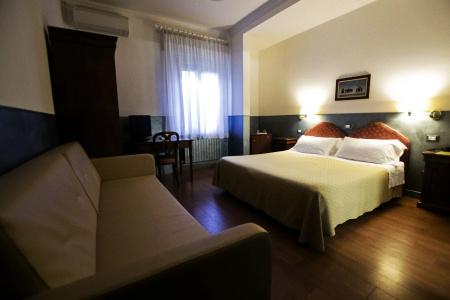 Diana - 48