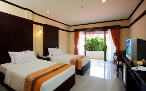 Horizon Patong Beach Resort and Spa - 34