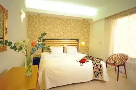Steris Elegant Beach & - 30