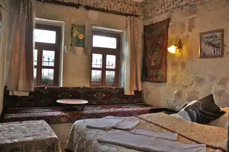 Caravanserai Cave - 45