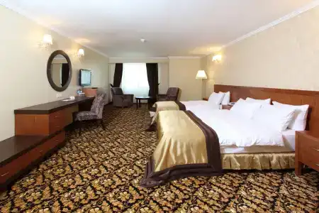 Arya Sakarya - 20