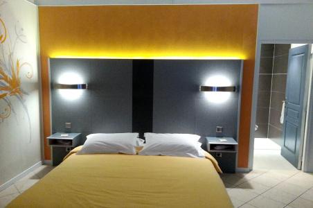 Private Hôtel - 92