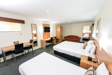 Bundaberg International Motor Inn - 39