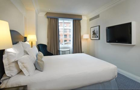 The Waldorf Hilton - 52