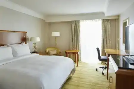 London Marriott Kensington - 43