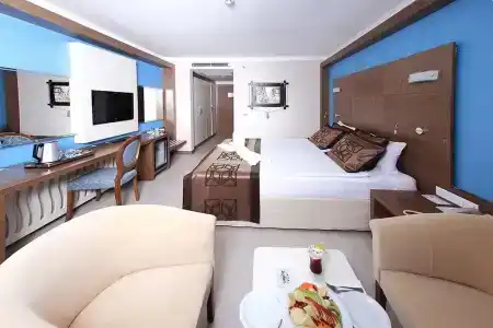 Wyndhamkarahisar Thermal & Spa - 42