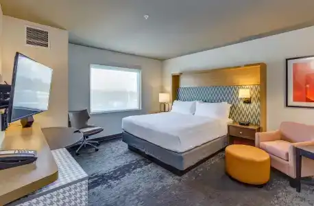 Holiday Inn, An Ihg - 72