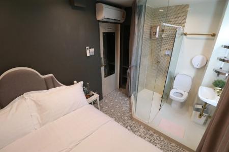 The Lol Elephant Hostel - 47