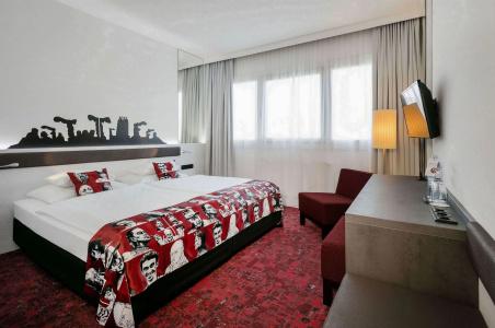 ARCOTEL Nike - 52