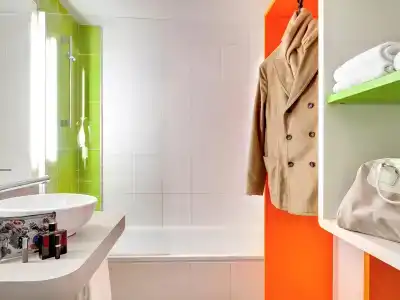 ibis Styles Clermont-Ferrand Aéroport - 5