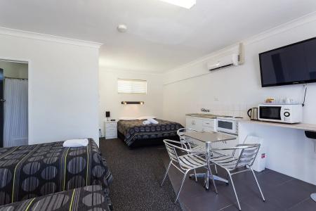 Wynnum Anchor - 19