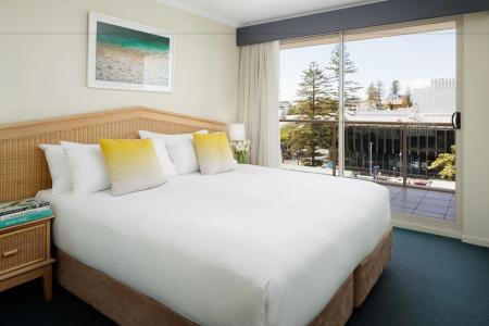 Rydges - 160