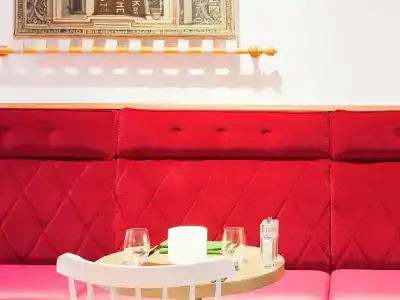 ibis Styles Edinburgh St Andrew Square - 1