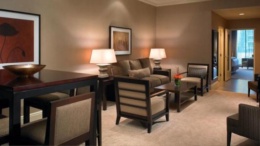 Hyatt Regency - 75