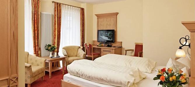 Wellness PrivatPost an der Therme - 24