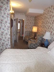 Stone Maiden Inn - 29