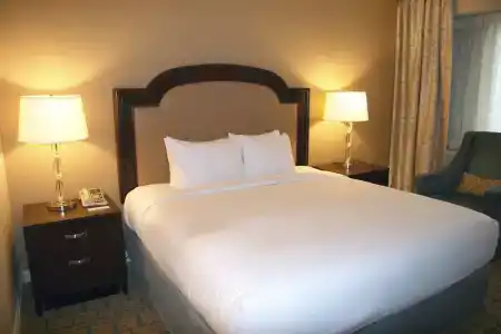 Capital Hilton - 102