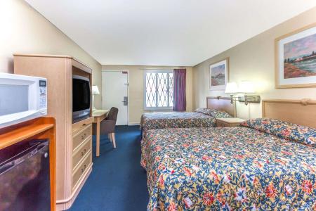 Knights Inn - 20