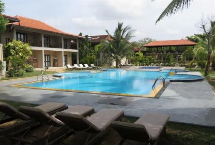 Ranna 212 Beach Resort - 0