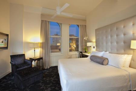 International House - 30