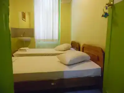 Zeus Hostel - 32