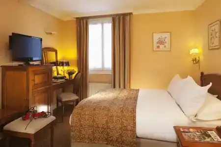 Hôtel de Varenne - 66
