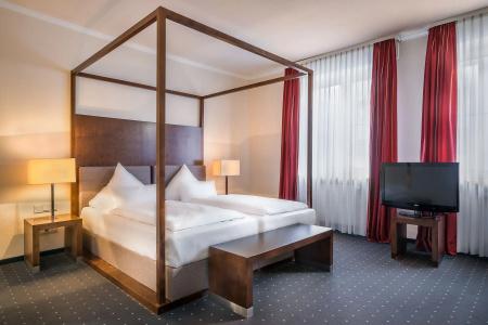 Best Western Goldenes Rad - 55