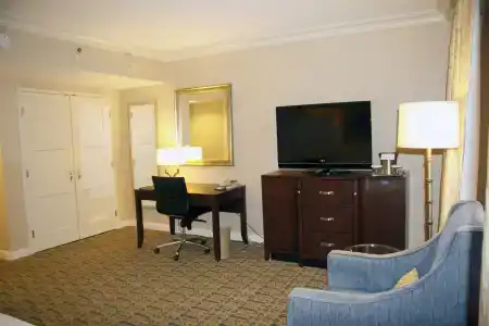 Capital Hilton - 83