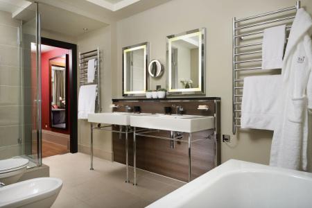 Taj 51 Buckingham Gate Suites and Residences - 58