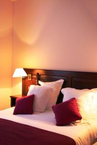Best Western Plus Le Donjon - Cœur de La Cité Médiévale - 93