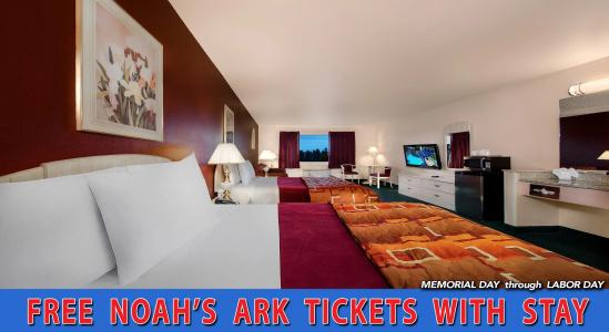 Grand Marquis Waterpark & Suites - 32