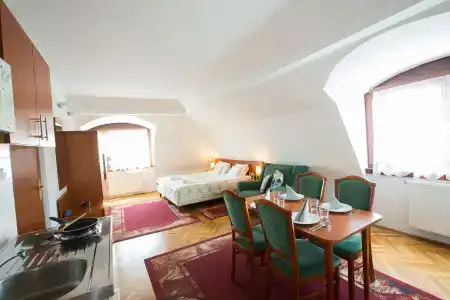 Helios Apartman - 129