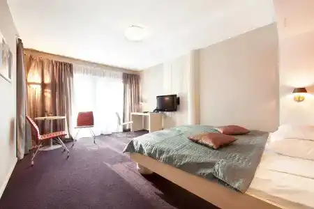Niebieski Art & Spa - 79
