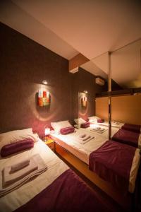Inn Hotel&Hostel - 15