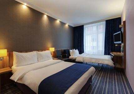 Holiday Inn Express Dresden City Centre - 41