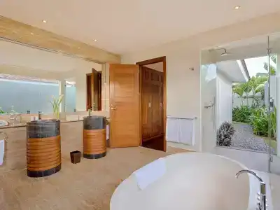 Pullman Danang Beach Resort - 36