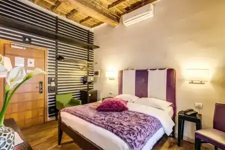Trevi Beau Boutique - 42
