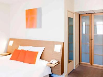 Novotel Nantes Centre Bord de Loire - 51