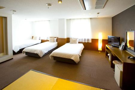 Kansai Airport Spa Garden Palace - 42