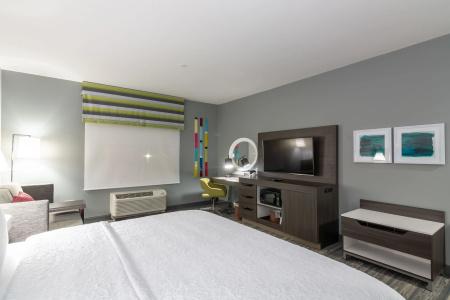 Hampton Inn & Suites Dallas East - 74
