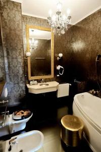 Weekend Boutique - 41