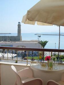 Faros Rooms & Suites - 16