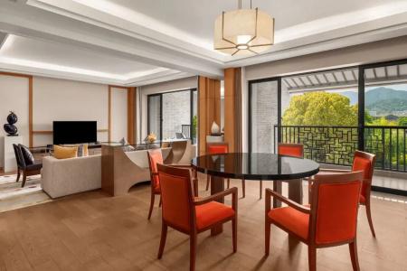 Sheraton Grand Hangzhou Wetland Park Resort - 77