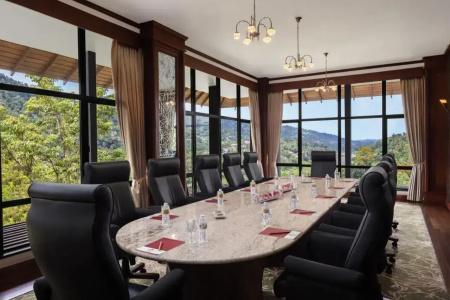 Earl's Regency - 23