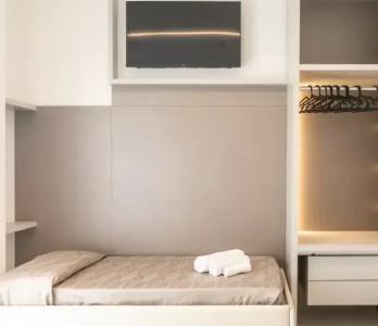 Continental & Residence - 39