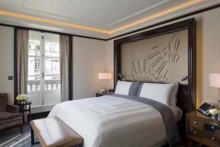 The Peninsula - 38
