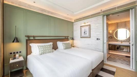 Eastin Grand Phayathai - 55