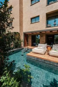 M Boutique - Designed for Adults - 39