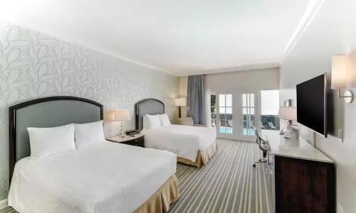 The Beverly Hilton - 90